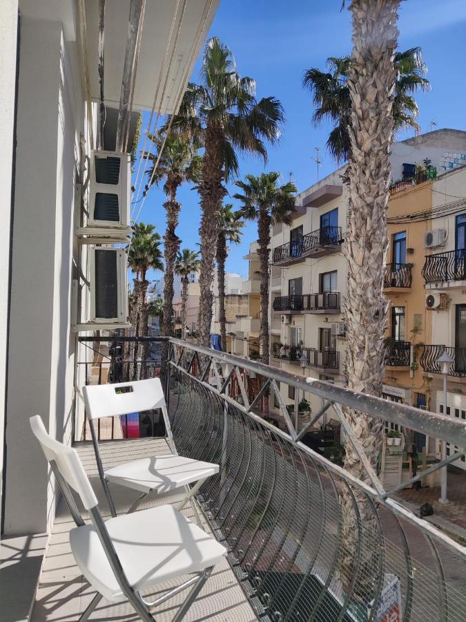 Centrally Located Bugibba - Seaside Comfort Apartment